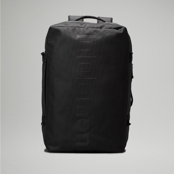 Lululemon 2 in 1 Travel Duffle Backpack 45LNWOT